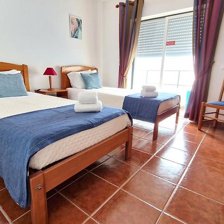 Apartamento Carvalhal クアルテイラ エクステリア 写真