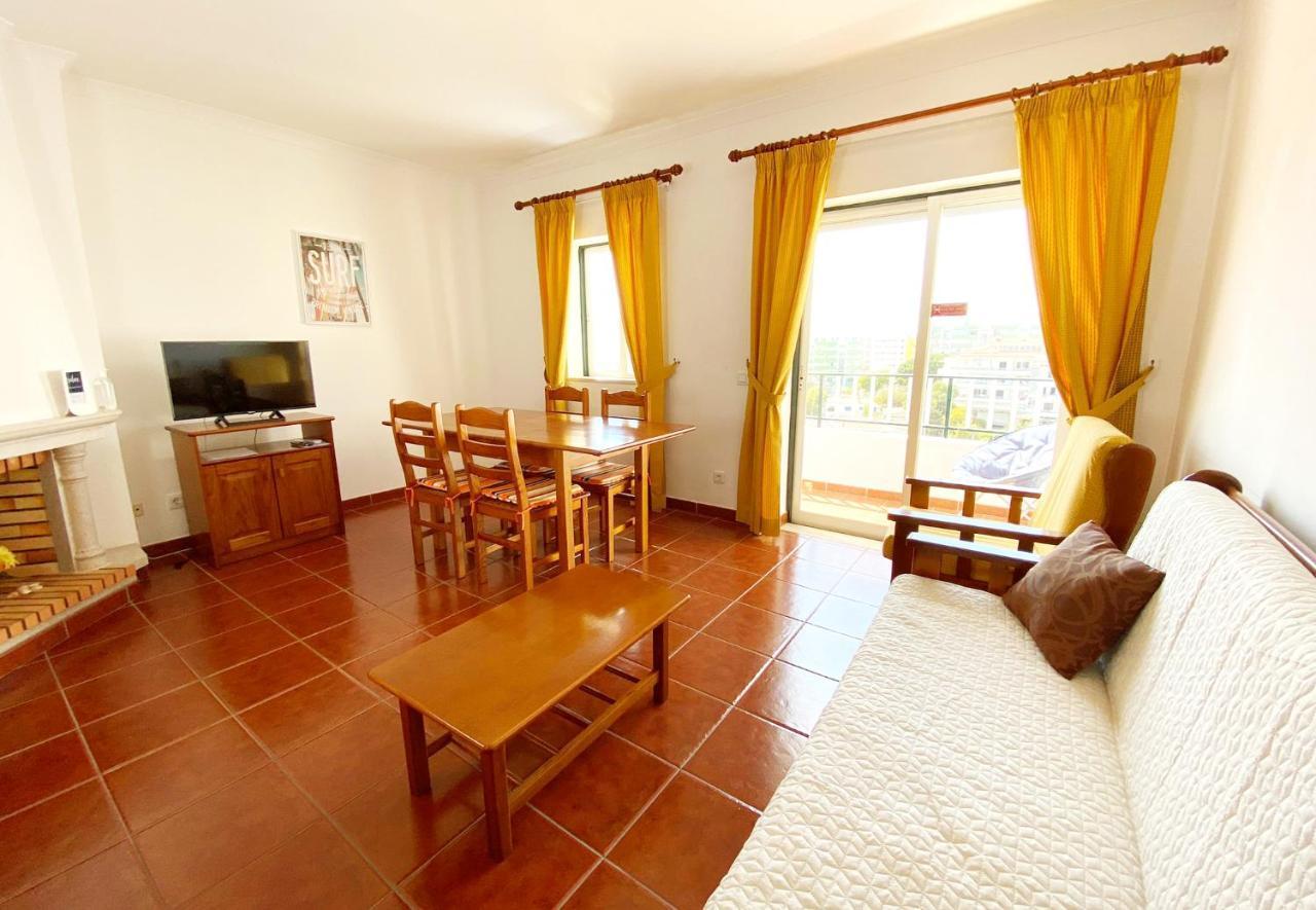 Apartamento Carvalhal クアルテイラ エクステリア 写真
